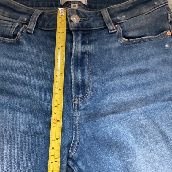 Paige Cindy Crop Jeans - Picture 6 of 8